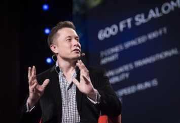 Elon Musk Twitter-dan Şikayetçi